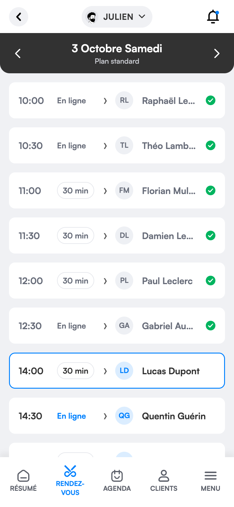 Panneau web en vue téléphone